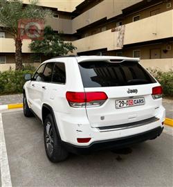 جيب جراند شيروكي